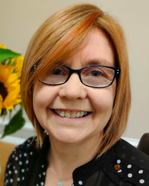 Lynda Hill